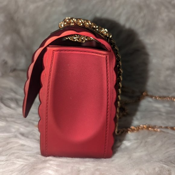 Mini Chevron Quilted Purse - Picture 5 of 6